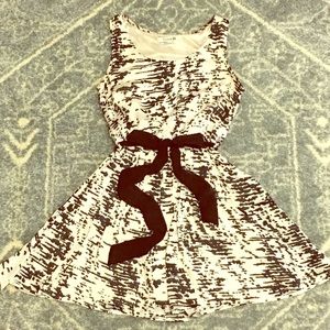 Sleeveless Black & White Dress